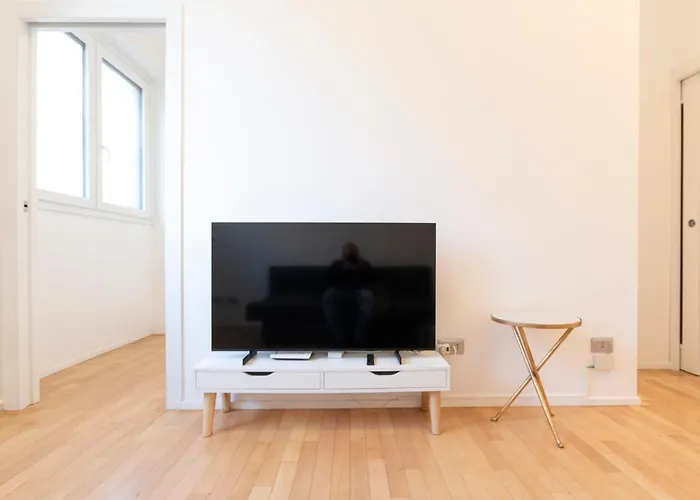Arena Apartment